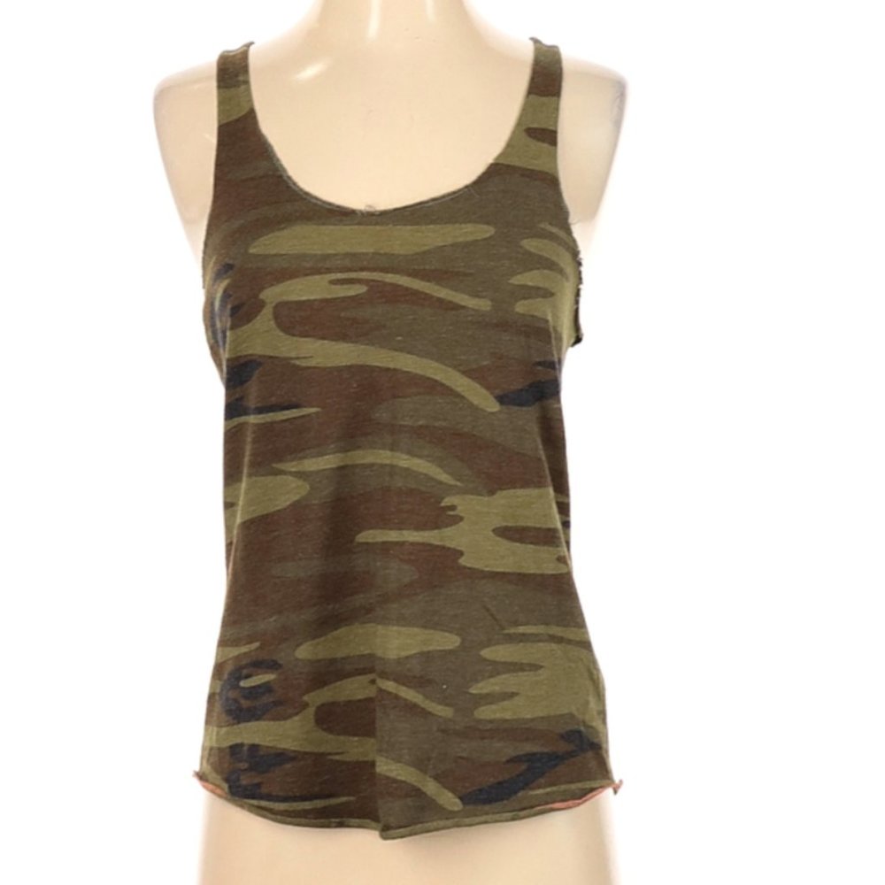 Alternative Camo Tank Top Small